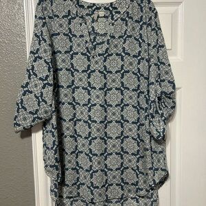 Women's Blue Patterned Top